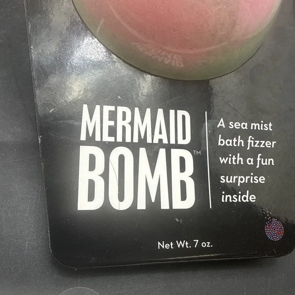 Da Bomb Fun Size Bath Fizzers W Surprise Inside 3.5 Oz, MERMAID BOMB- Sea Mist